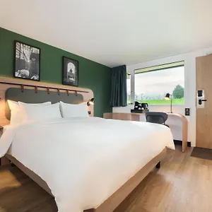Hotel Campanile Aix-en-provence Est -